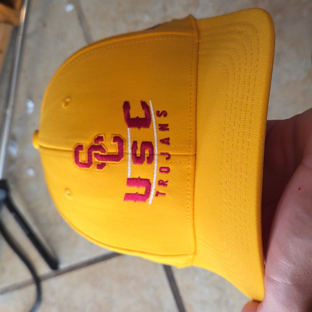 Head Yellow USC Trojans Cap